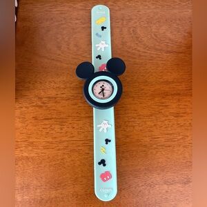 Mickey Mouse Slap bracelet Kids’ Watch - Black and Mint